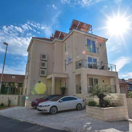 Apartment L Palace Budva Dış mekan fotoğraf