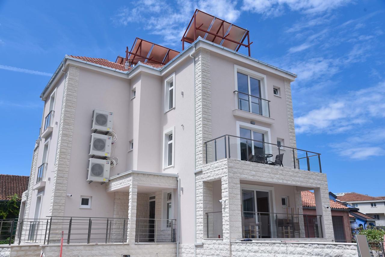 Apartment L Palace Budva Dış mekan fotoğraf