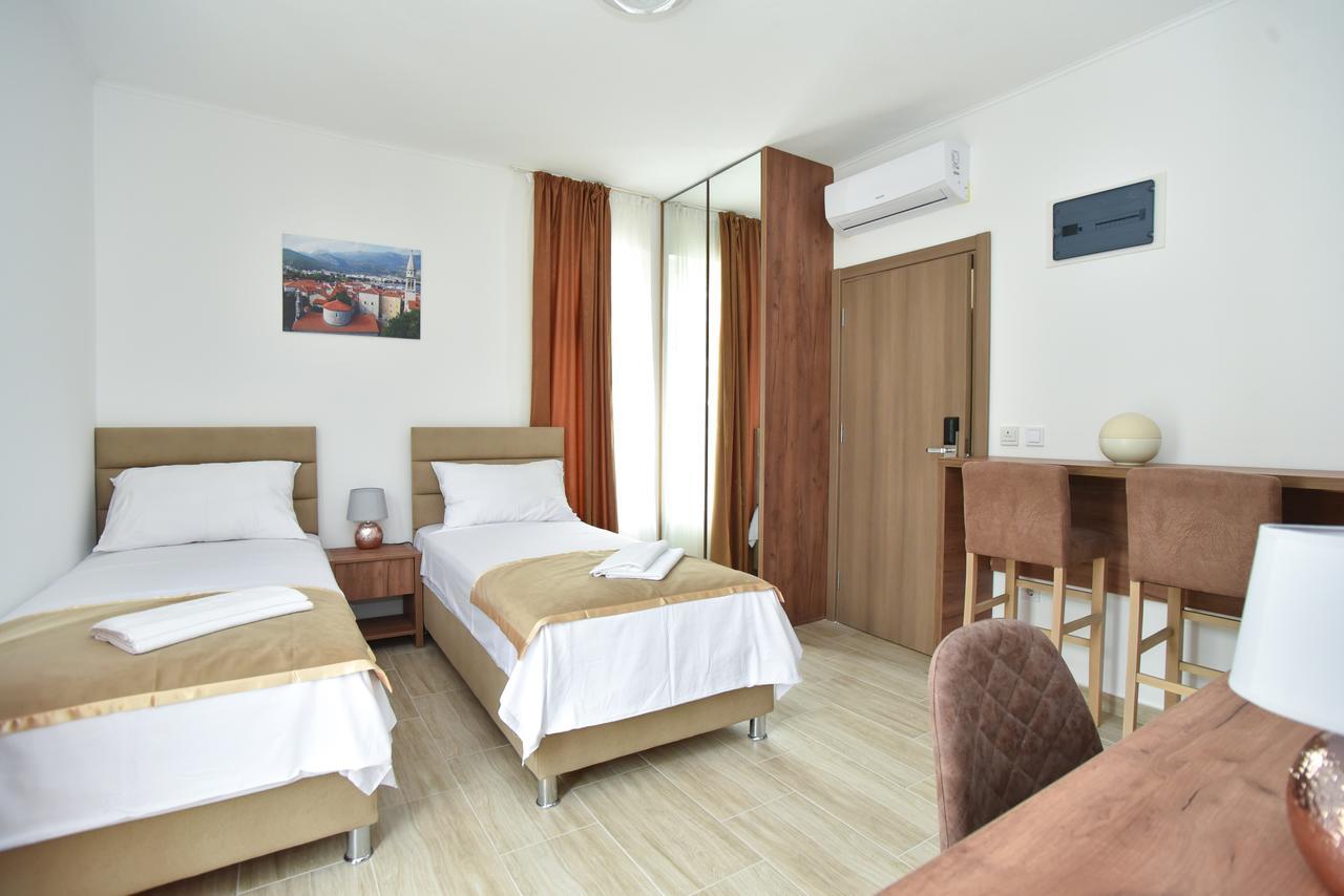 Apartment L Palace Budva Dış mekan fotoğraf