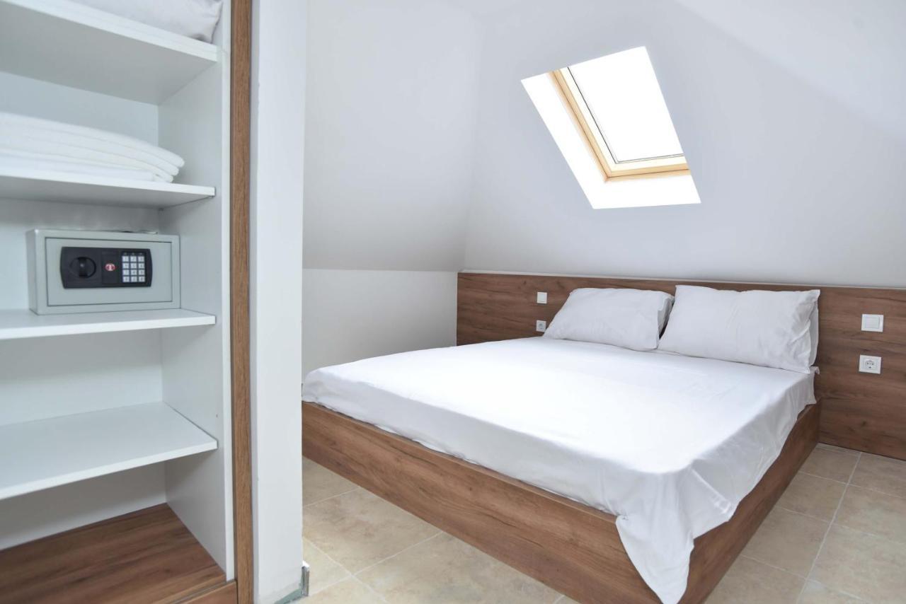 Apartment L Palace Budva Dış mekan fotoğraf